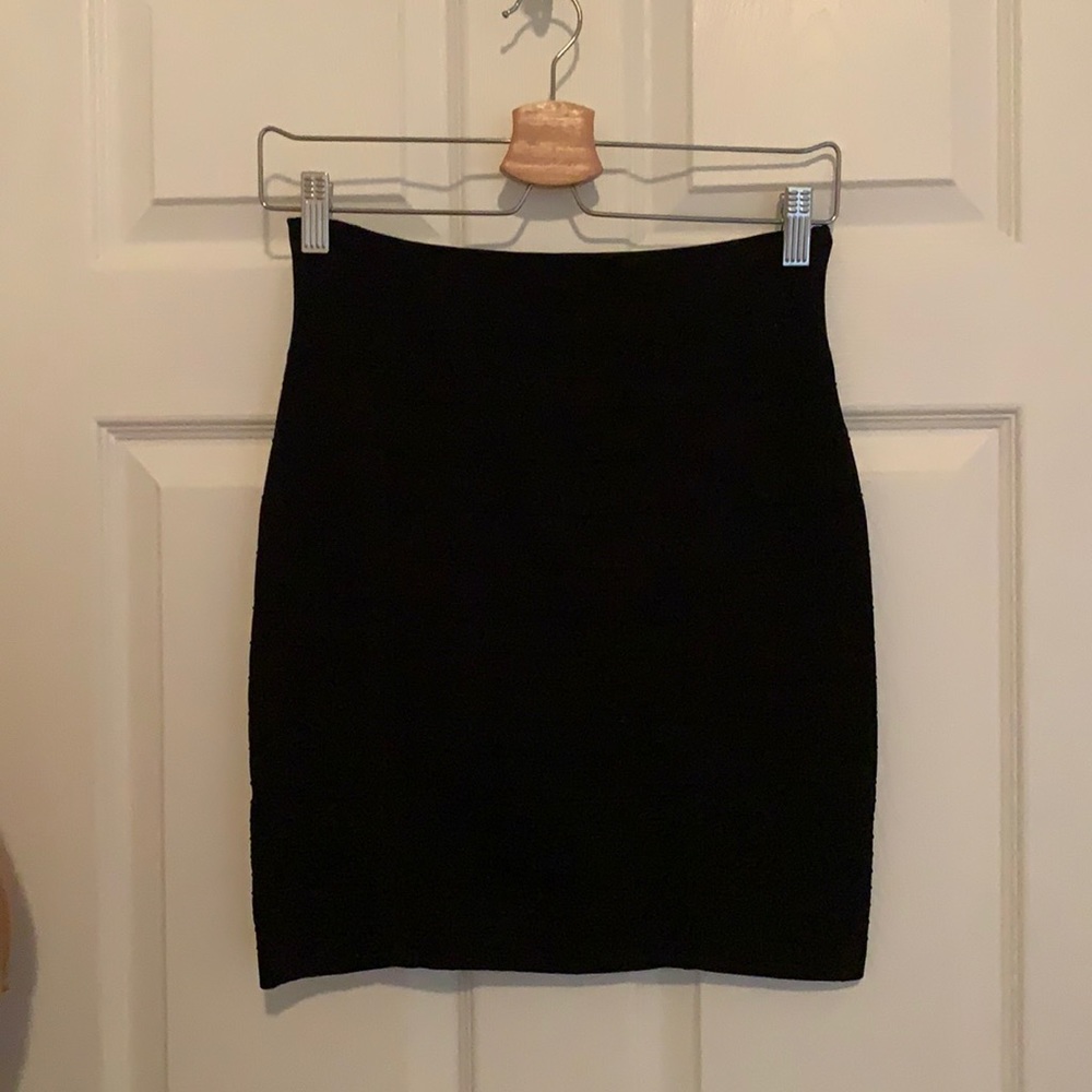 Rock & Republic Black Pencil Skirt